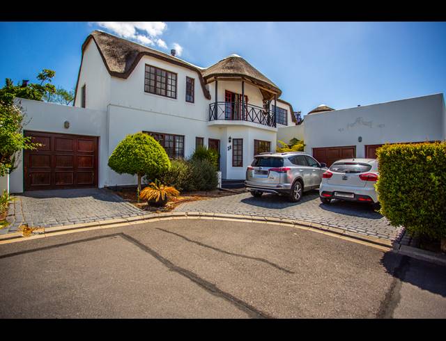4 BEDROOM HOUSE SOLD IN VERGESIG